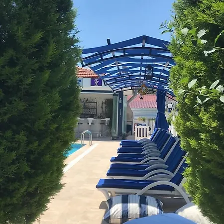 Hotel Rota 3*